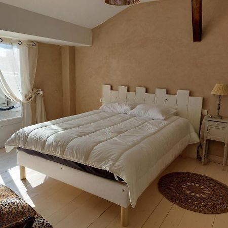 L'Appartement De La Maison Bleue Villeréal エクステリア 写真